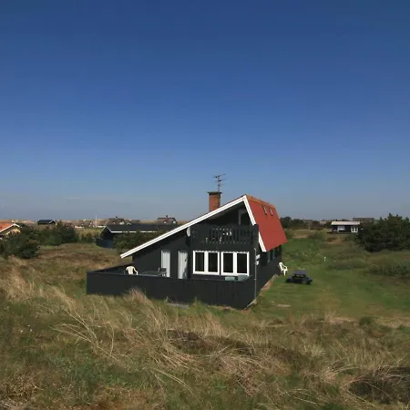 Holiday home Casandra - 600m From The Sea In Western Jutland By Interhome