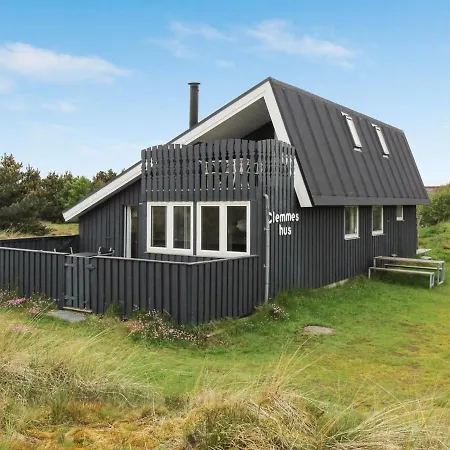 Holiday home Casandra - 600m From The Sea In Western Jutland By Interhome